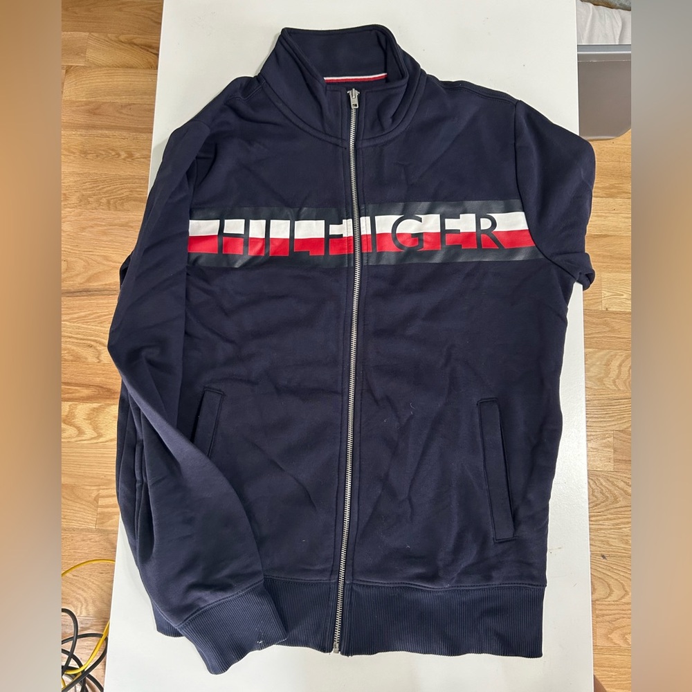 Tommy Hilfiger